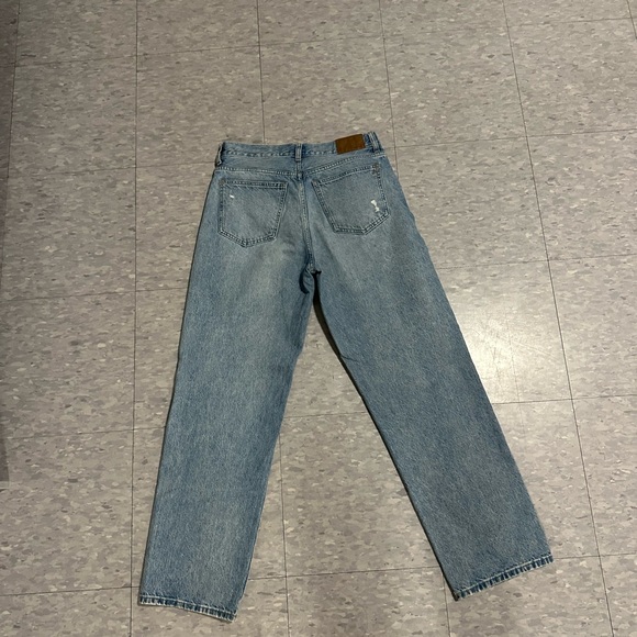 Madewell Light Wash Low Slung Baggy Jeans - Picture 9 of 11